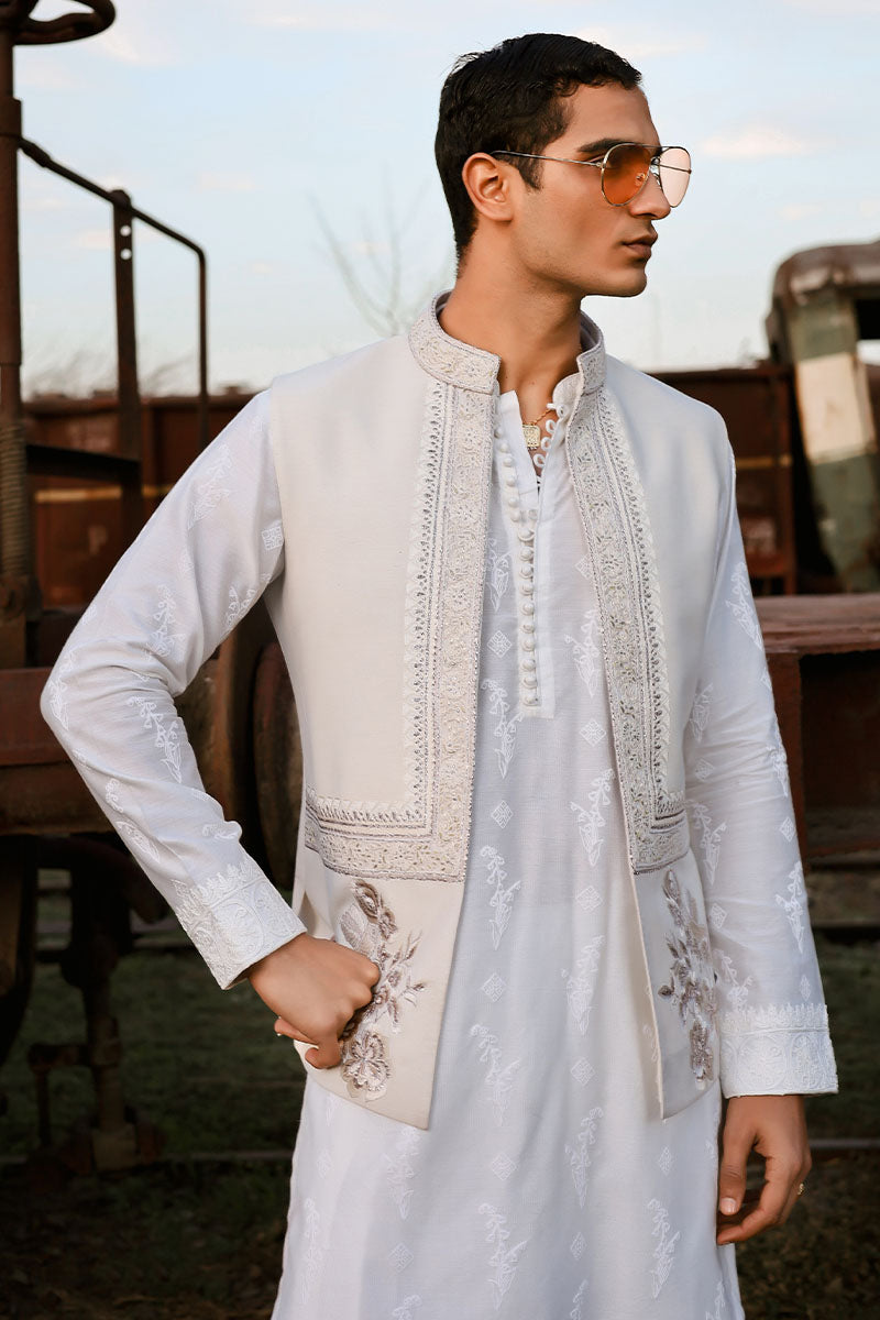 Qamar-A