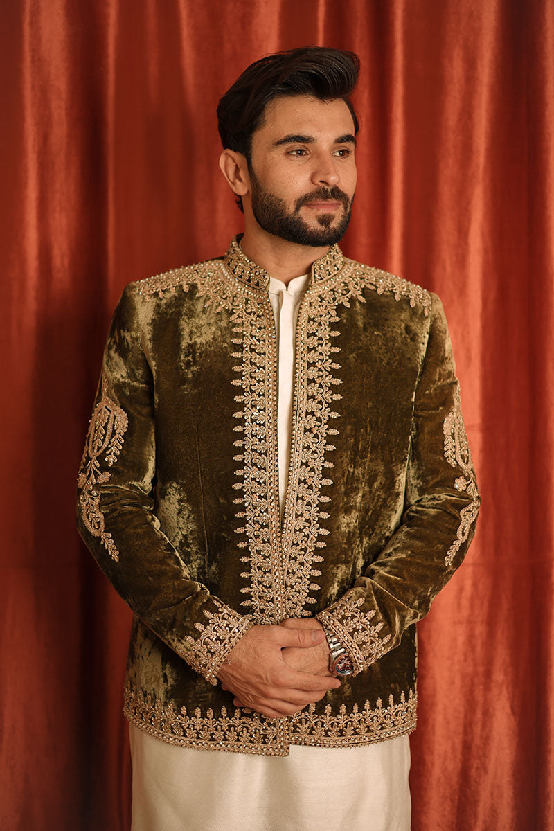 Antique Gold Cus