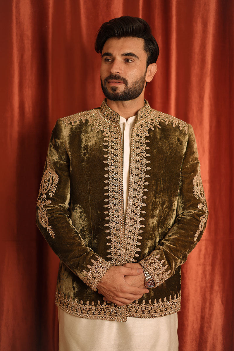 Antique Gold Cus