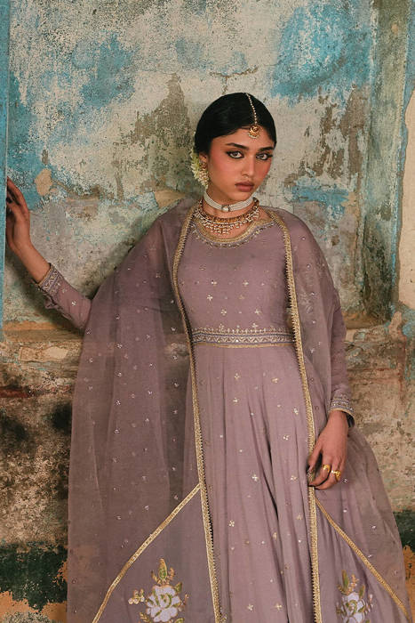 Sahar-e-Lilac