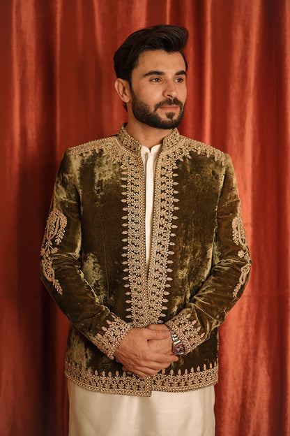 Antique Gold Cus