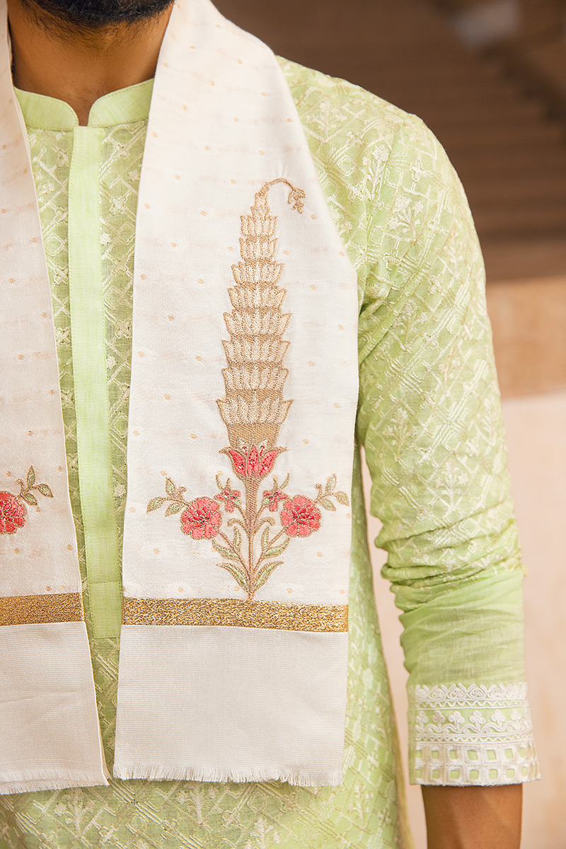 Picture of MNR-YB-04