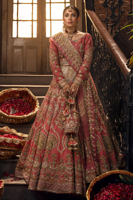 Mohsin Naveed Ranjha Design Studio. Lehenga Choli