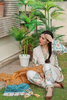 Picture of Naimal Khawar in Suraj Mukhi