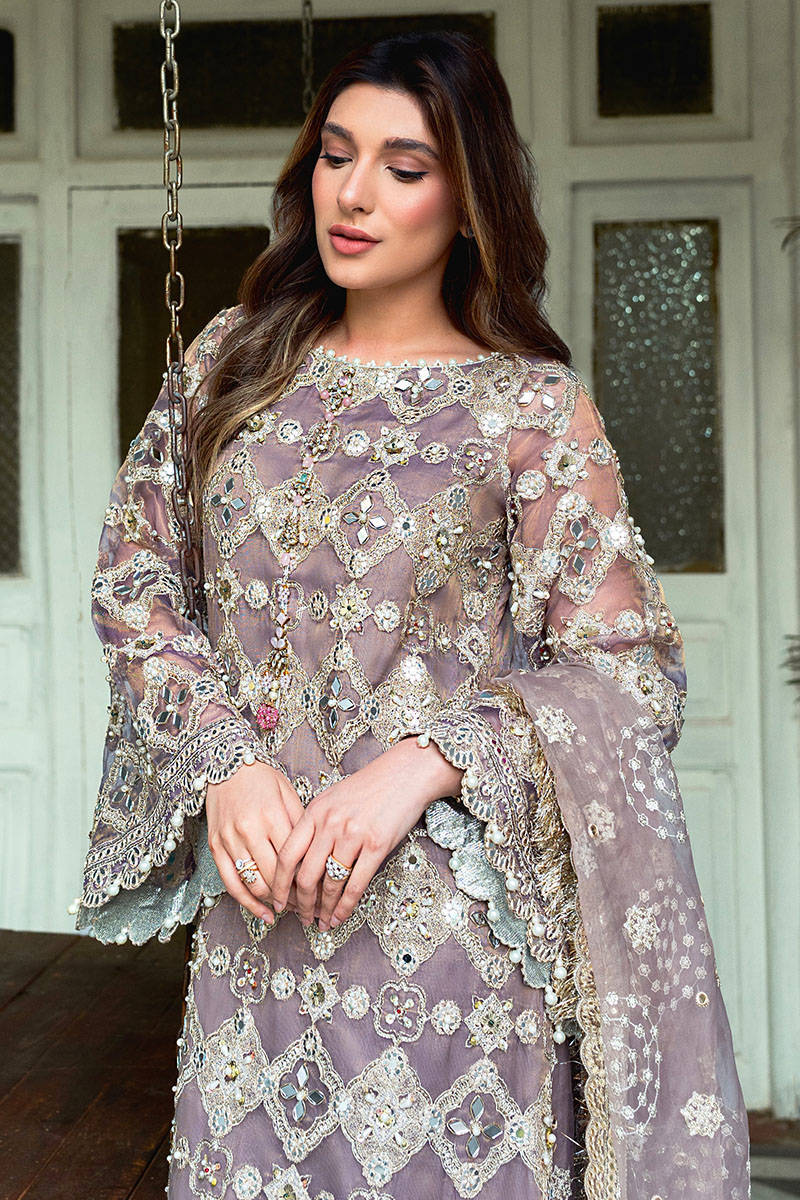 Picture of Zainab Reza in Talia