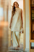 Picture of Armala Hasan in Dariya