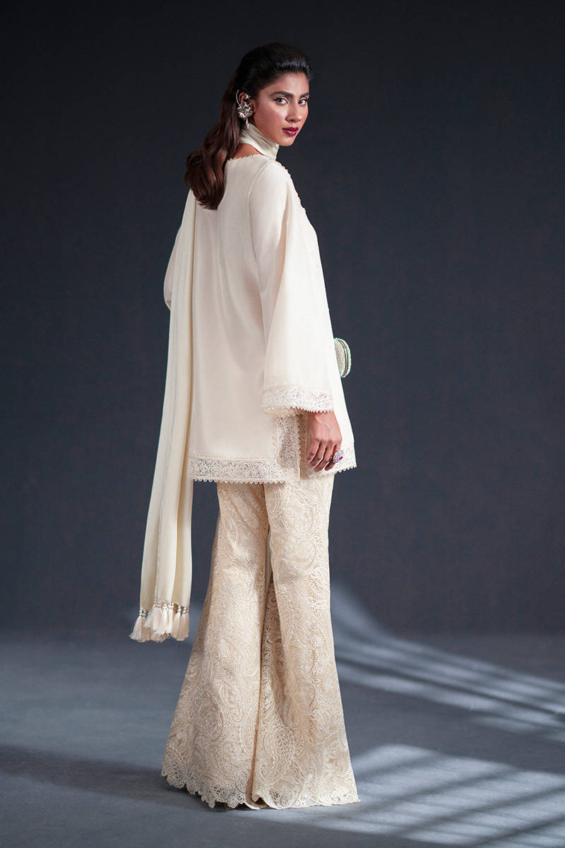 Picture of Saffron Pearl