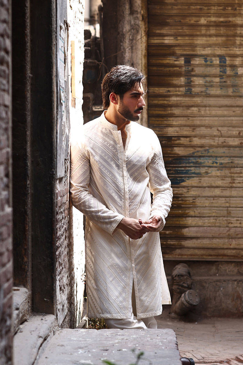 Picture of Ali Raza