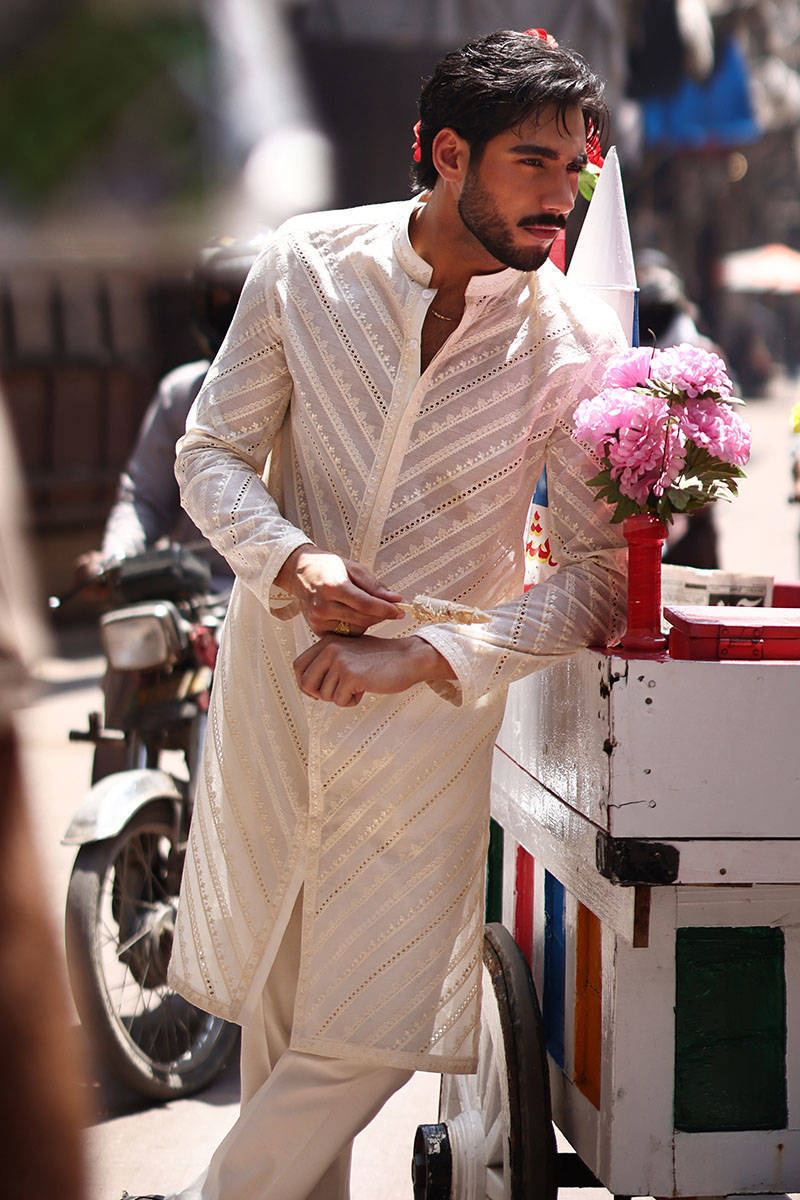 Picture of Ali Raza