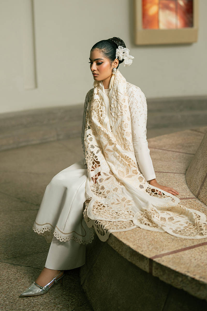 Picture of Opal Aura with Dupatta