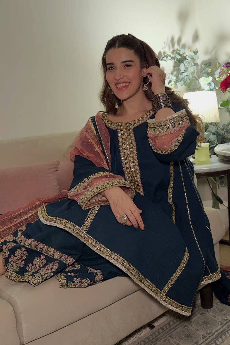 Picture of Neel-e-Ronak